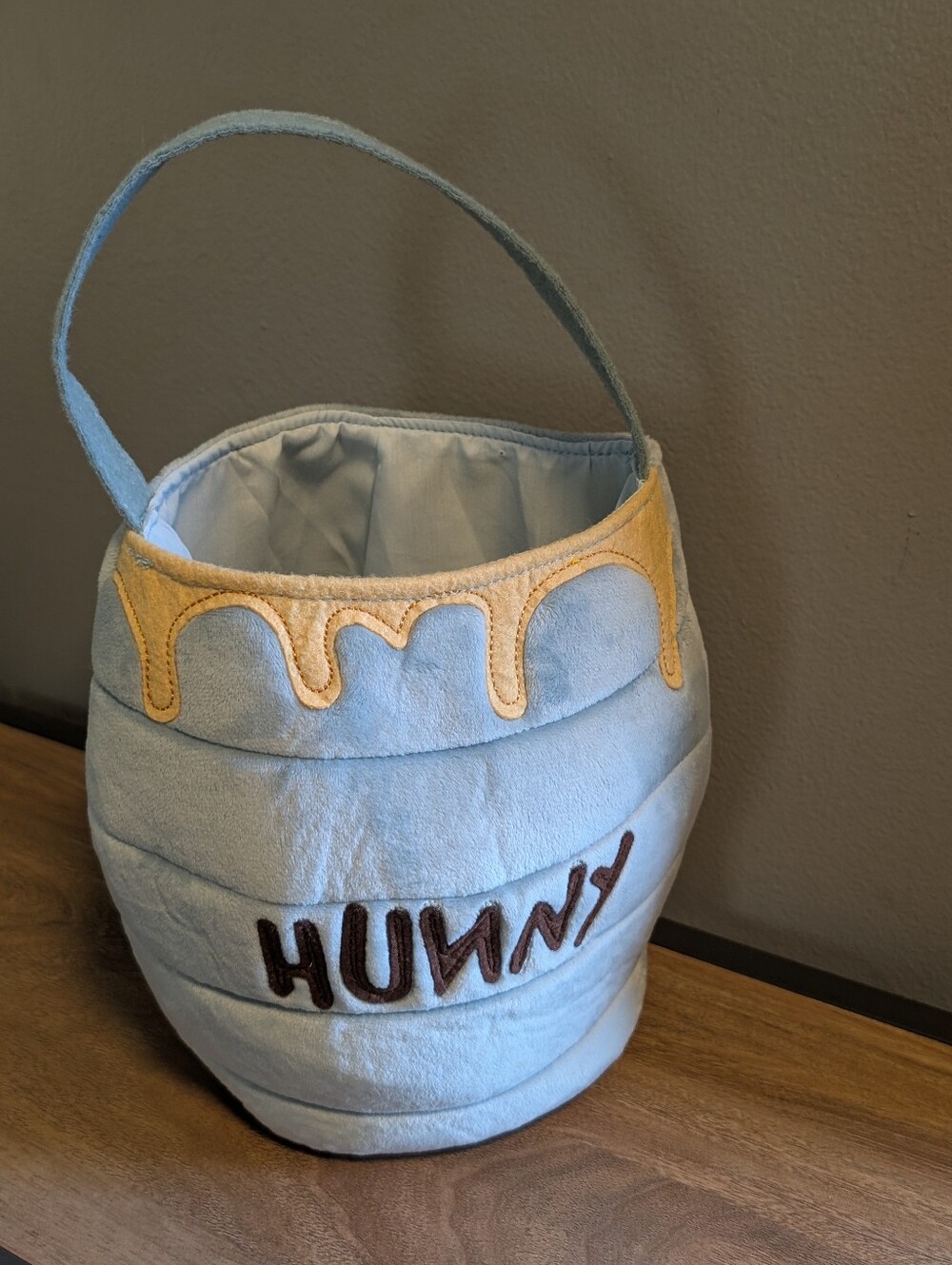 Pottery Barn Kids  Disney Winnie the Pooh Hunny Pot Treat Bag